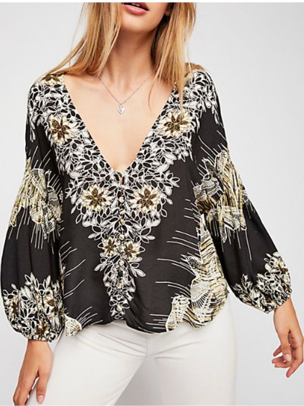 Free People birds of a featherBlack Floral V-Neck Balloon Sleeve Top S